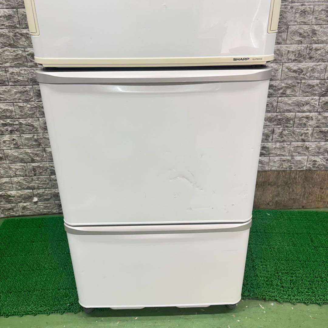 605 SHARP どっちもドア　大型冷蔵庫　314L 300L強　自動製氷
