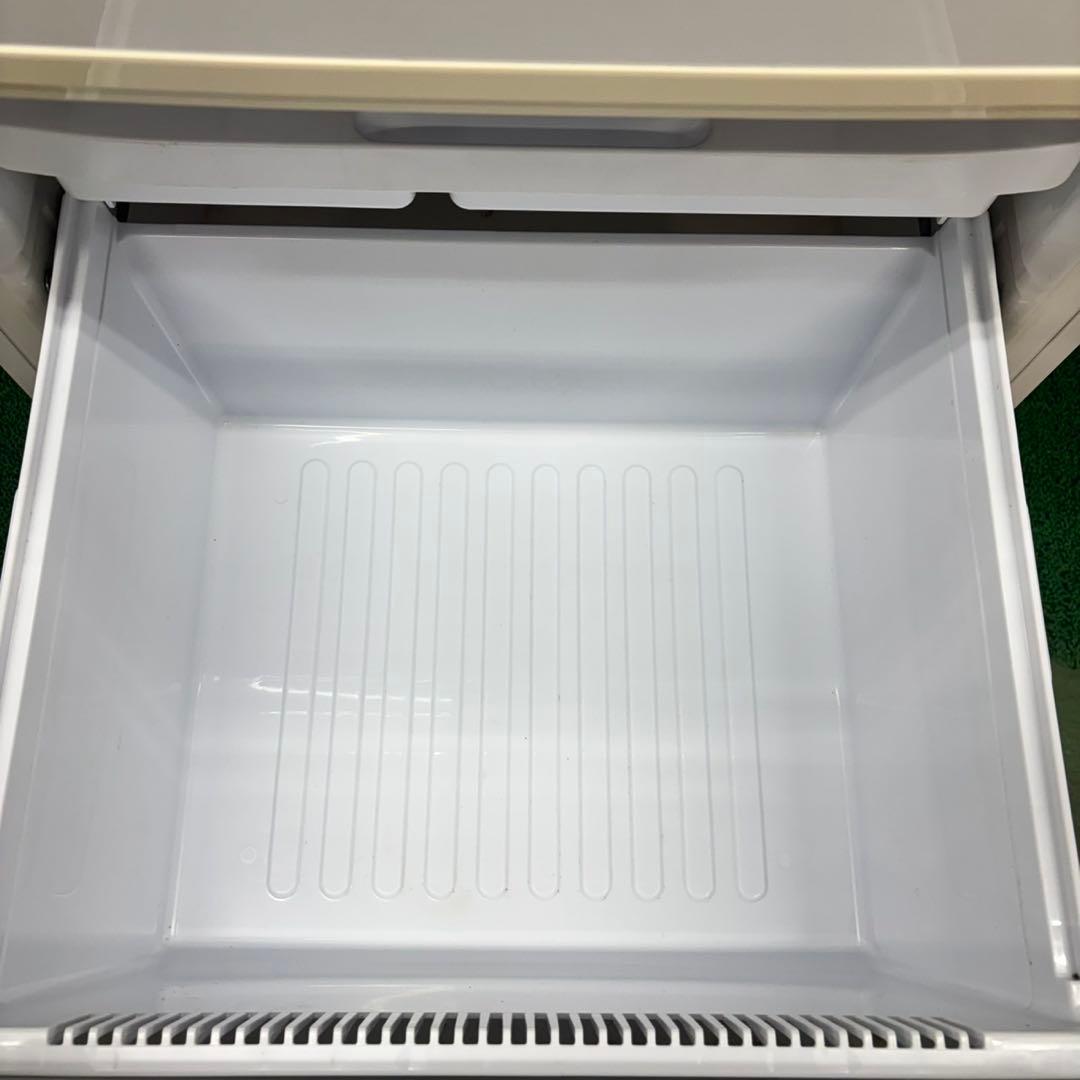 605 SHARP どっちもドア　大型冷蔵庫　314L 300L強　自動製氷