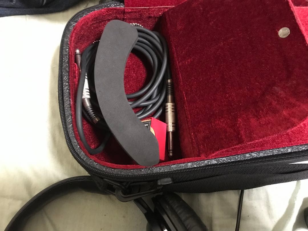 STRAUS　 エレキバイオリン