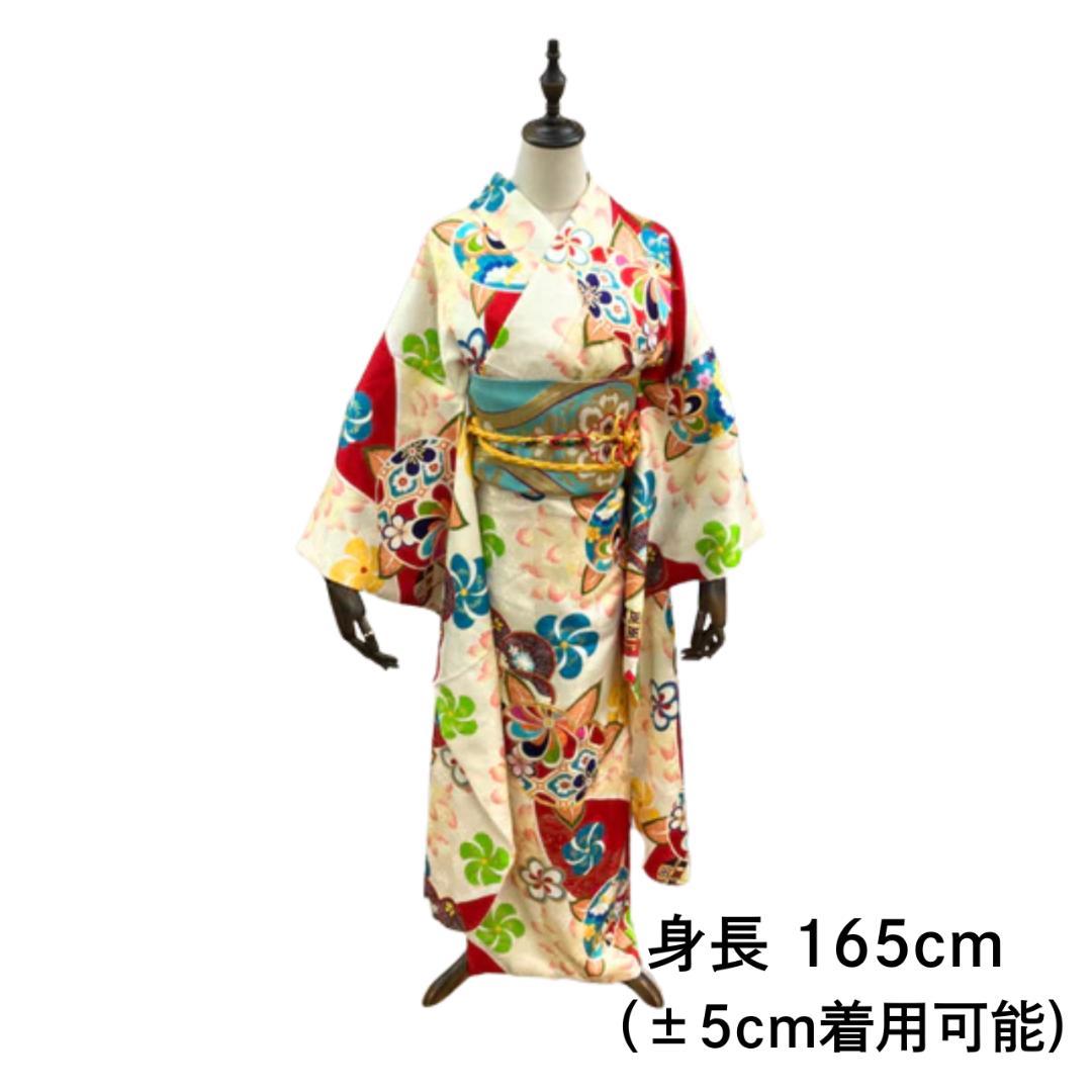 ≪早い者勝ち≫【美品】振袖セット 成人式 正絹 古典柄 レトロ 白 S*44