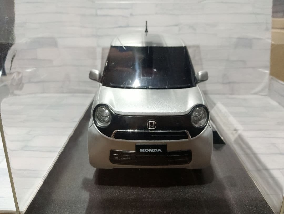 1/12 ホンダ N-one カラーサンプル　ミニカー　アラバスターシルバー