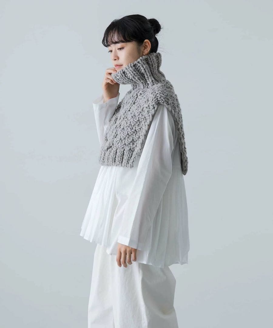 かぐれ ペルーショルダーニットウォーマー