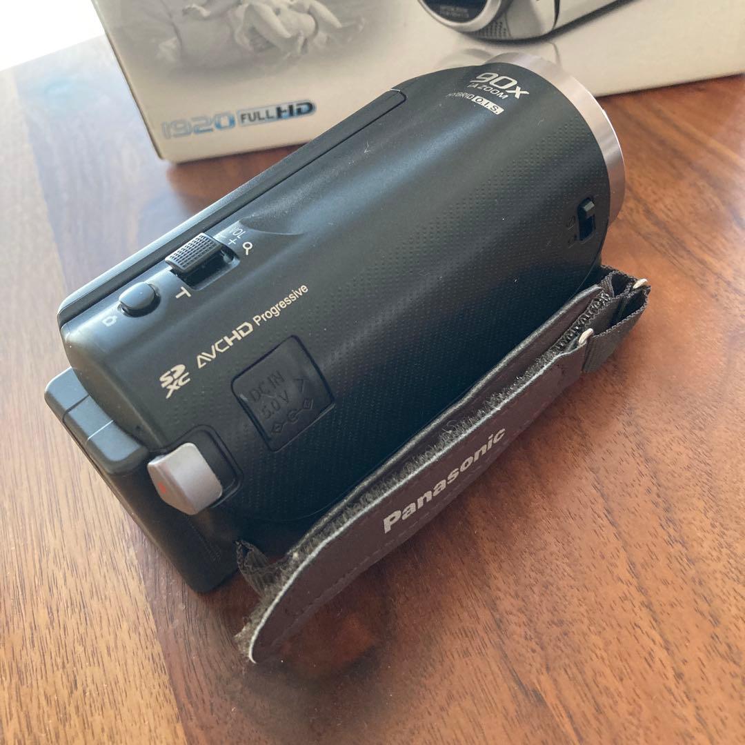 ゆ*み様 Panasonic HC-V360M ビデオカメラ　三脚付き