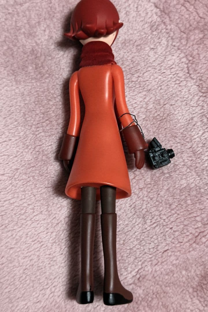 香港の公式　Who's Next Girl Stereoフィギュア　カメラ付き