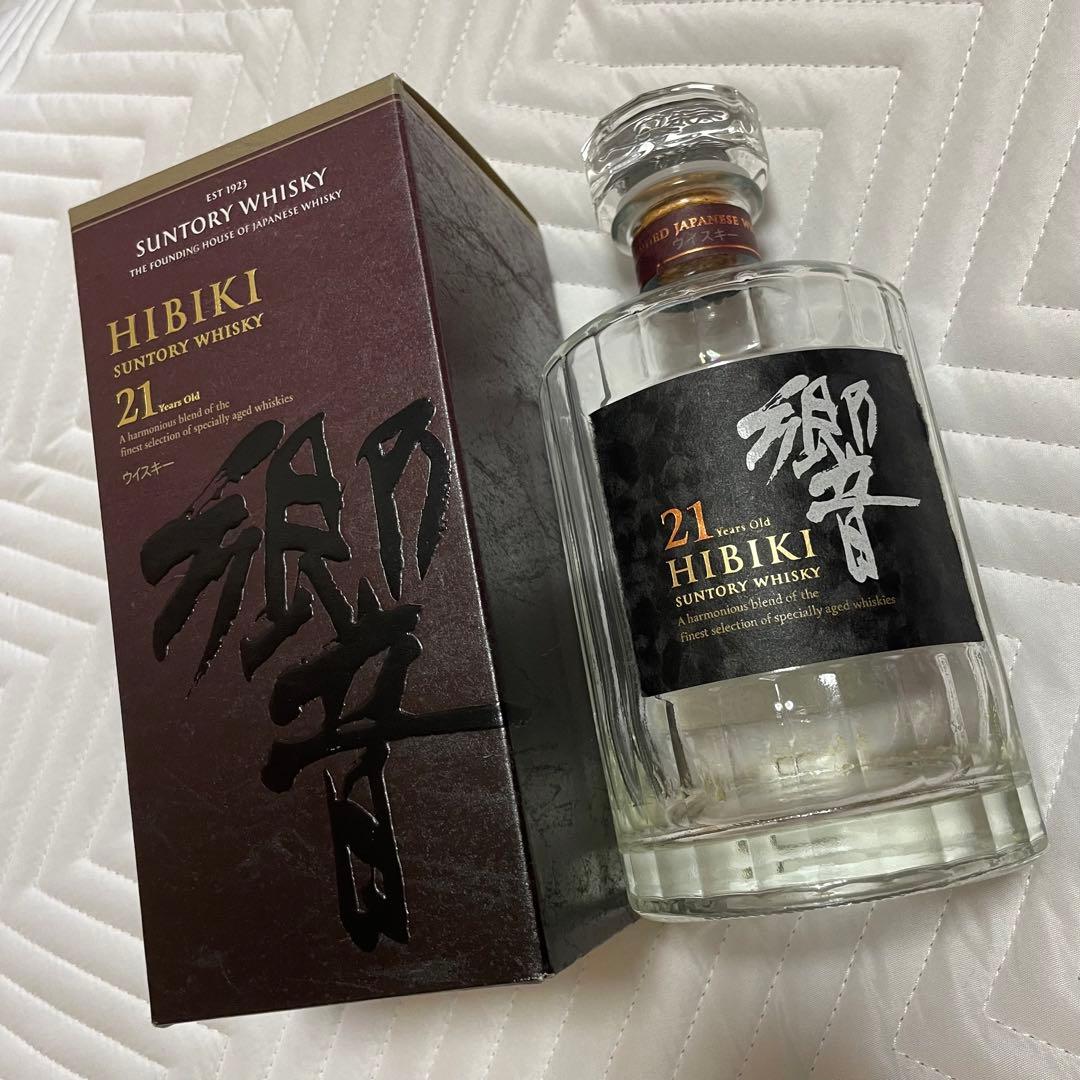 Hibiki 21年 ウイスキー 700mlの空き瓶 空き箱 Hibiki 21年 ウイスキー