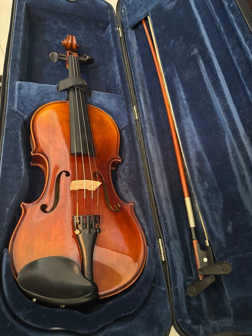 【中古】鈴木バイオリン3/4サイズNo.300 (本体、弓、肩当て、ケース、弦）