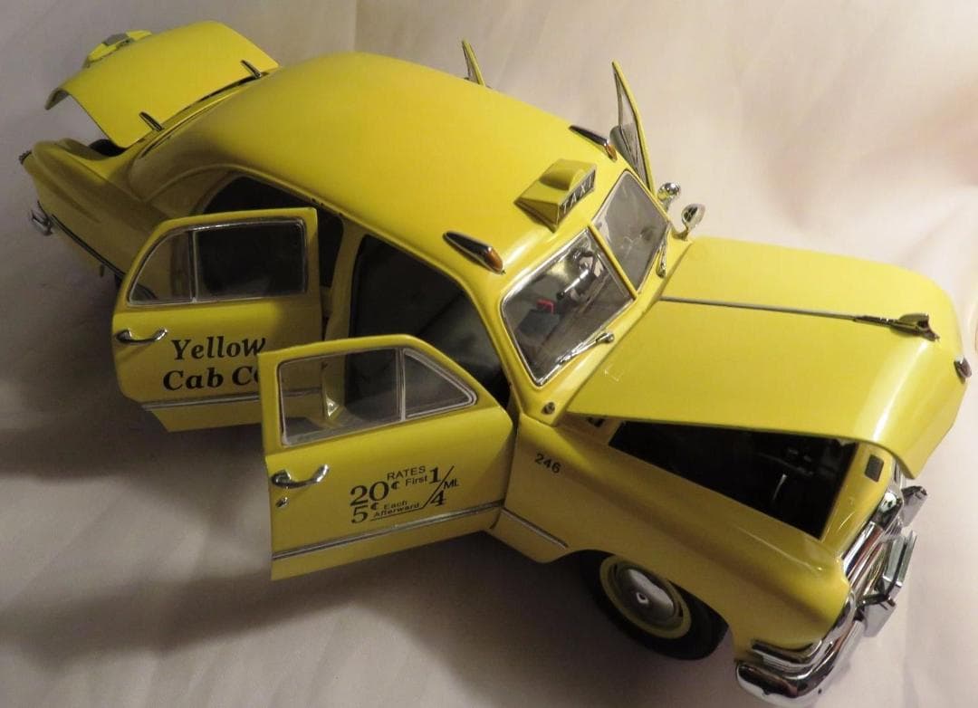 1950 Ford Yellow Cab 1 18 スケ ル Sprer Sedan