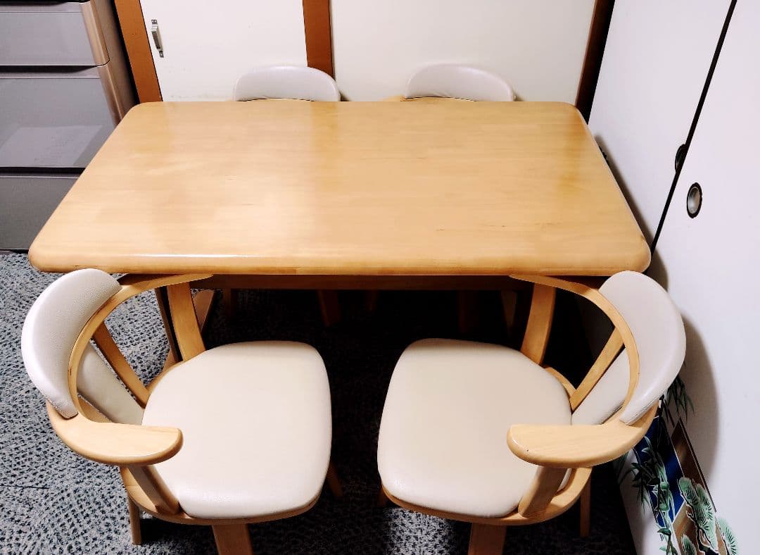 直接引取のみ　　美品　木製ダイニングテーブル椅子4脚付きセット