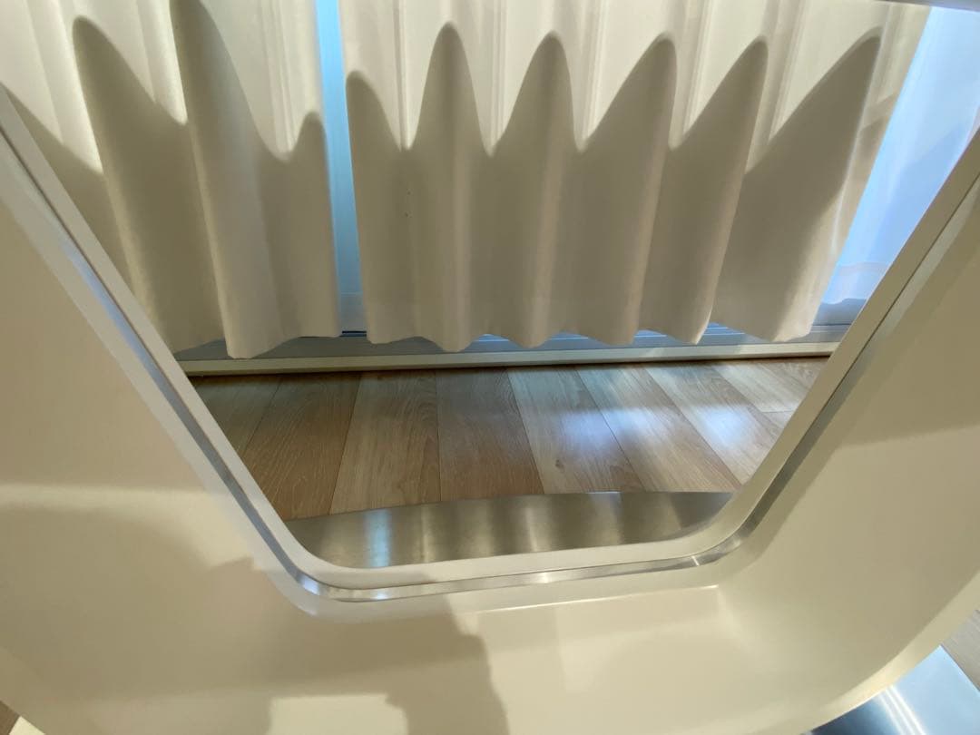 【ダイニングテーブル】イタリア　LAMINAM製　セラミック天板　伸縮