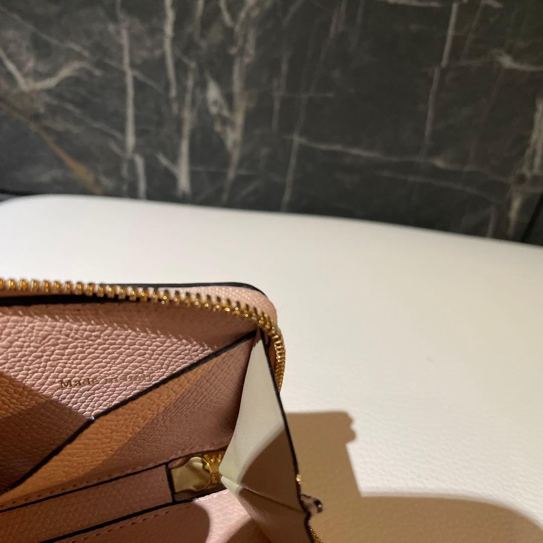 ヴァレクストラ　ラウンドジップ ミニウォレット　ペオニア