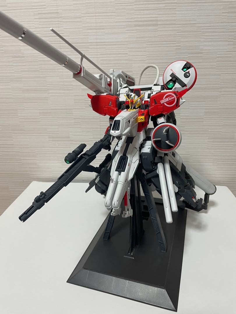 D*ン様 MG 1/100 ディープストライカー 組立済み品 ガンプラ