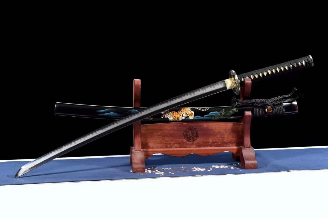猛虎薔薇 古兵器 武具　刀装具　日本刀　模造刀 居合刀