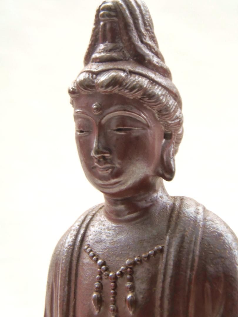 76代逸翁 金重利右衛門（金重勉）古備前焼 置物 観音菩薩