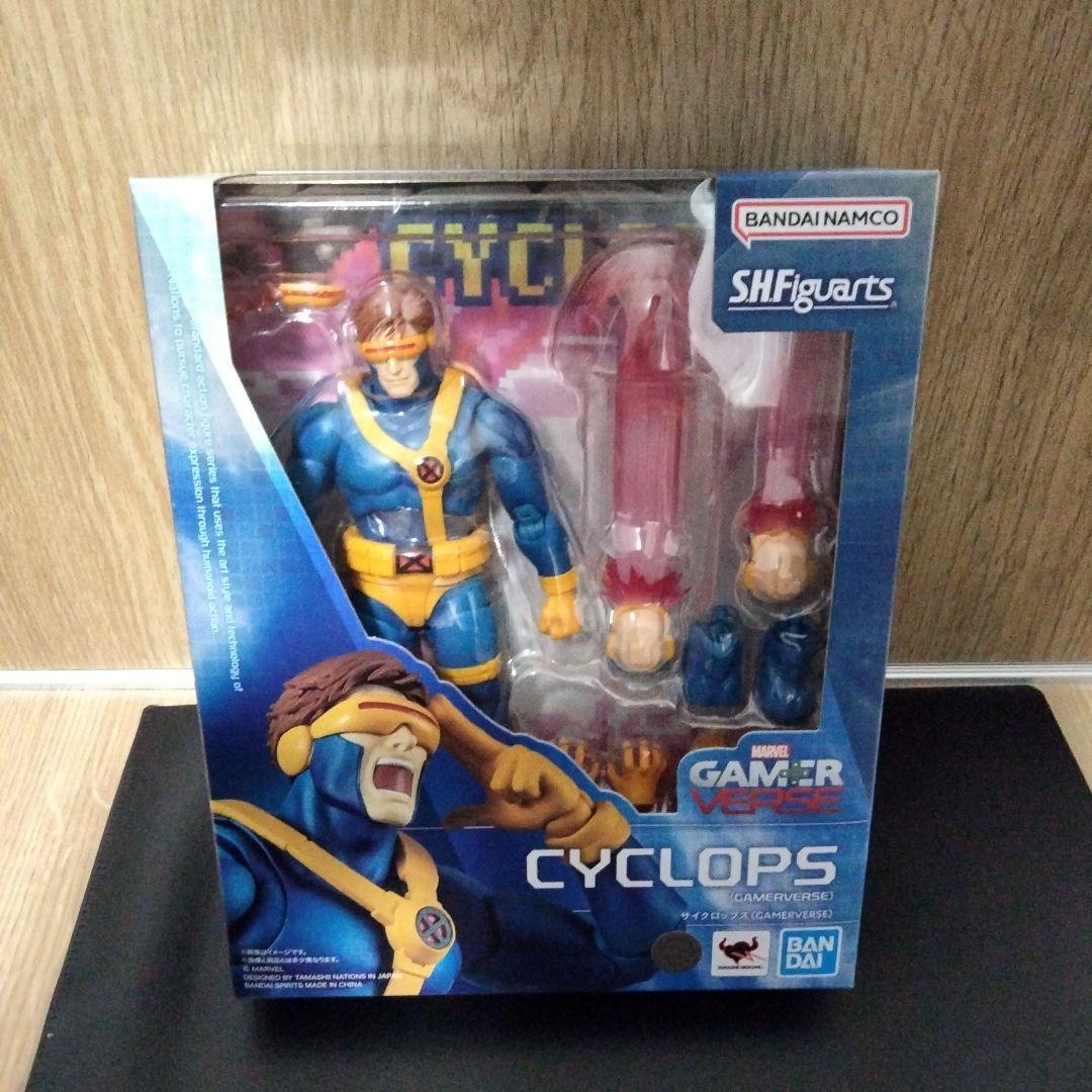 BEN 10 フィギュア トイザらス限定