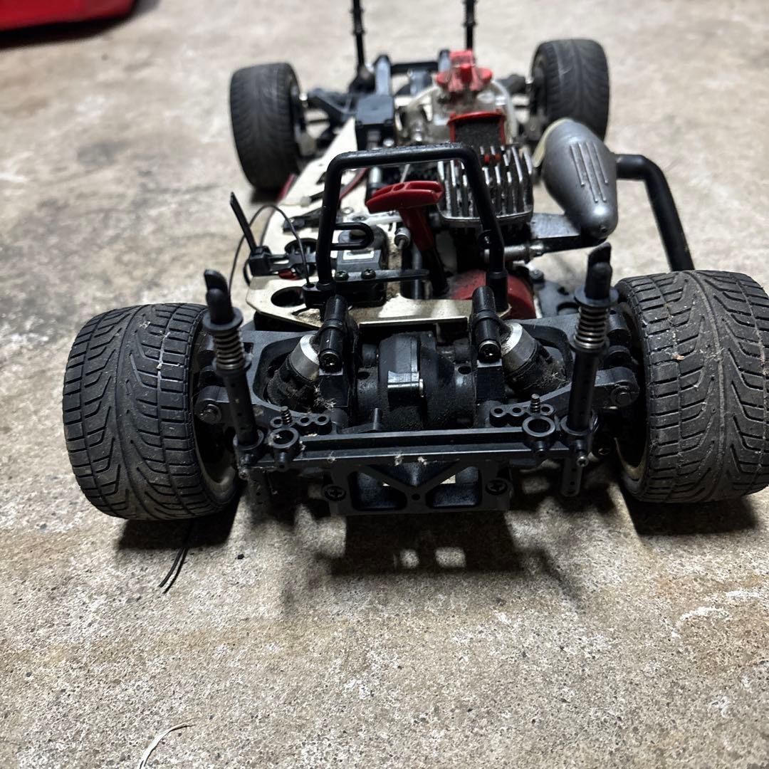 ロ*ー様 京商　エンジン　ラジコン　スカイライン