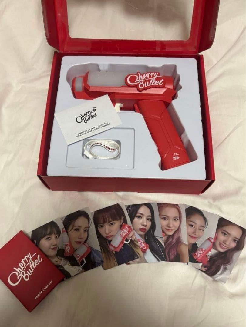 Cherry Bullet 公式ペンライト - メルカリ