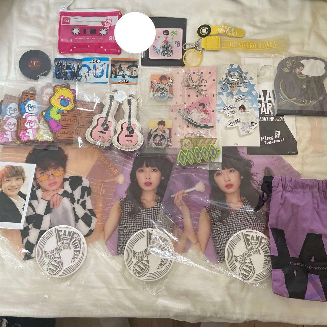AAA グッズ まとめ セット - メルカリ