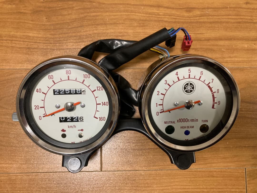 SR400 sr400 メーター スピードメーター タコメーター 純正 - メルカリ