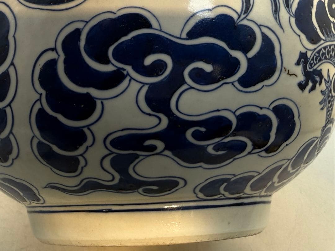 中国　清時代　染付　龍紋壺　青華　送料込み251210