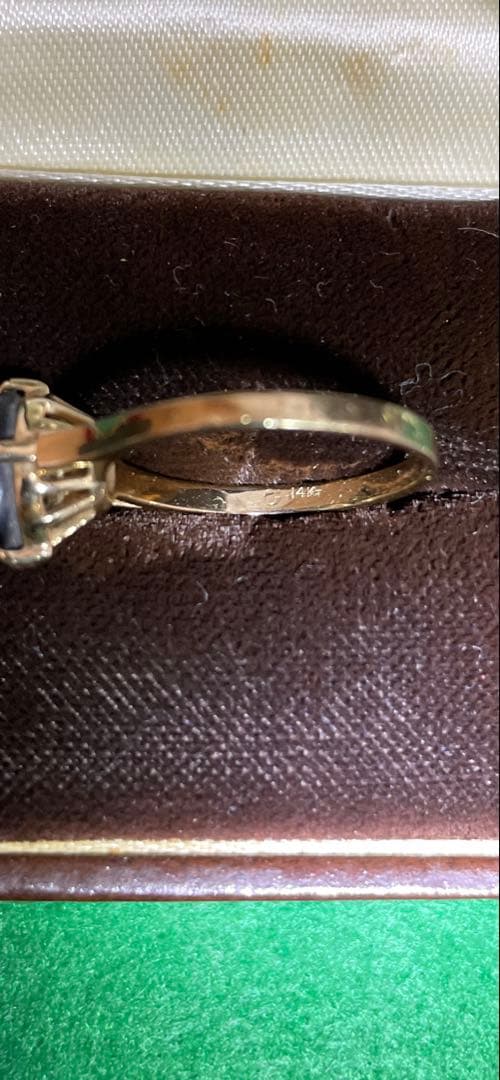 貴金属　14K ゴールドリング　黒石