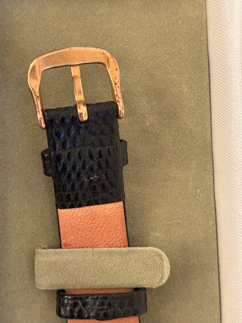 グッチ 3000.2.M 腕時計 クオーツ文字盤 メンズ レディース