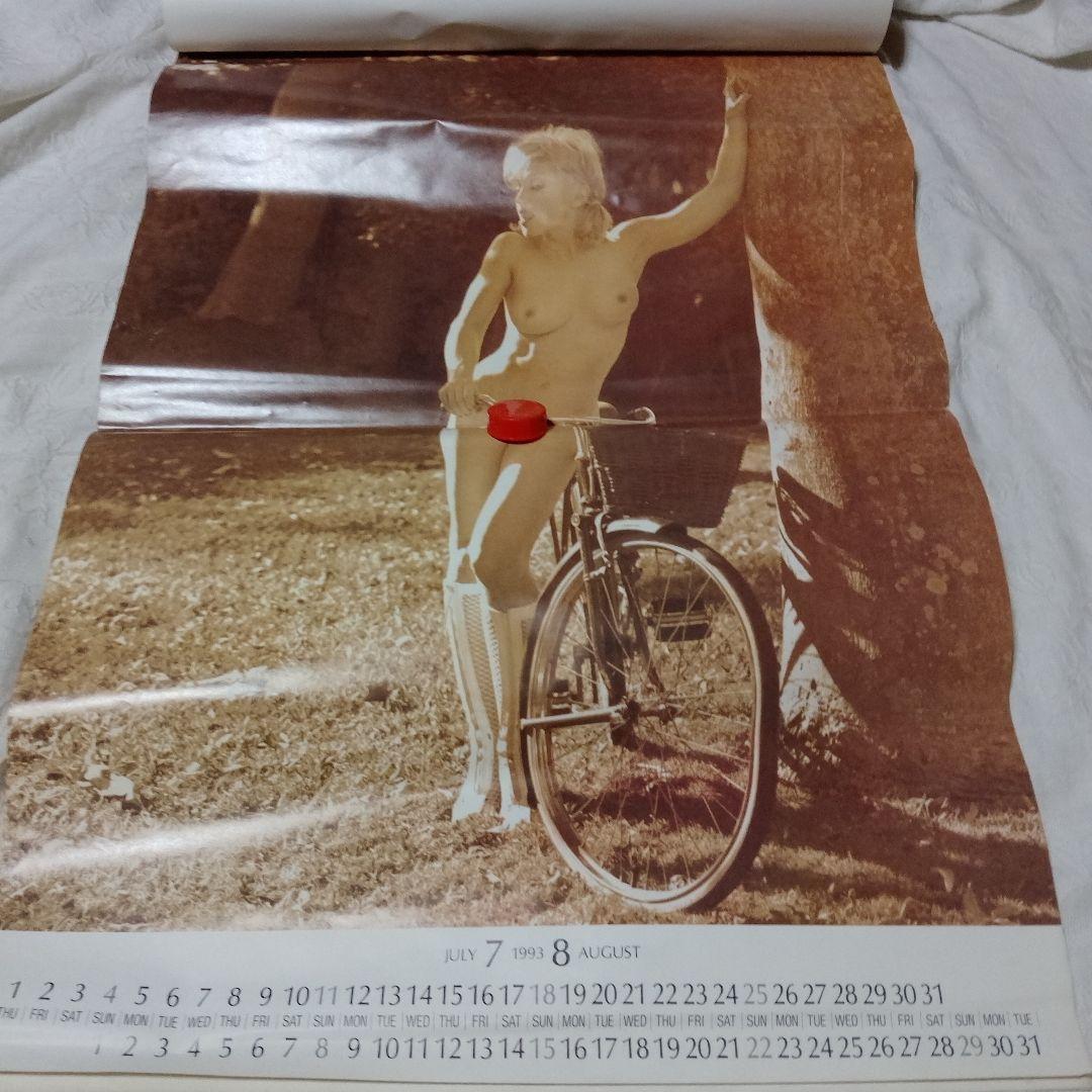 マドンナ 　MADONNA　　　　　　　　　　1993年カレンダー（Χ）超希少品