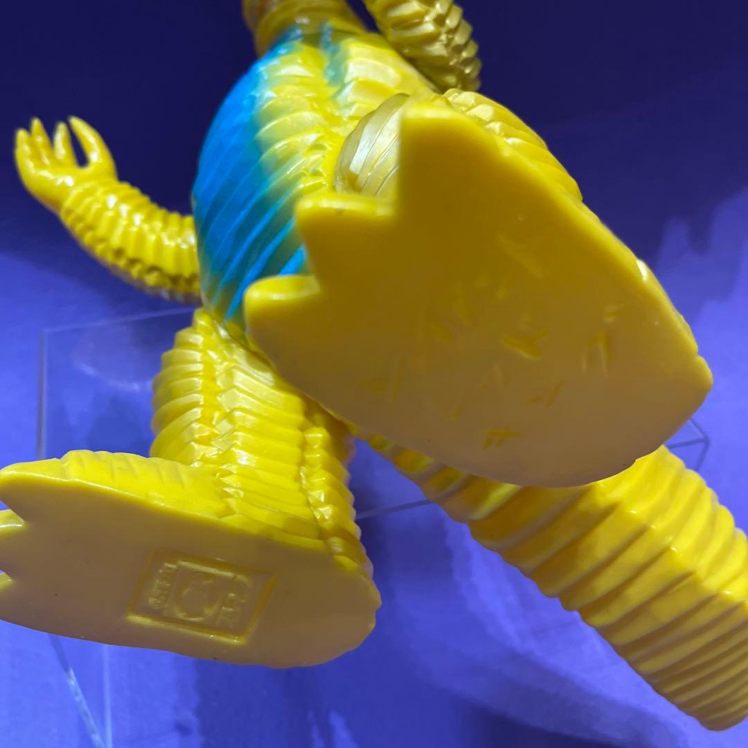 ジャイアントレッドキング ブルファック復刻版 ウルトラマンシリーズ