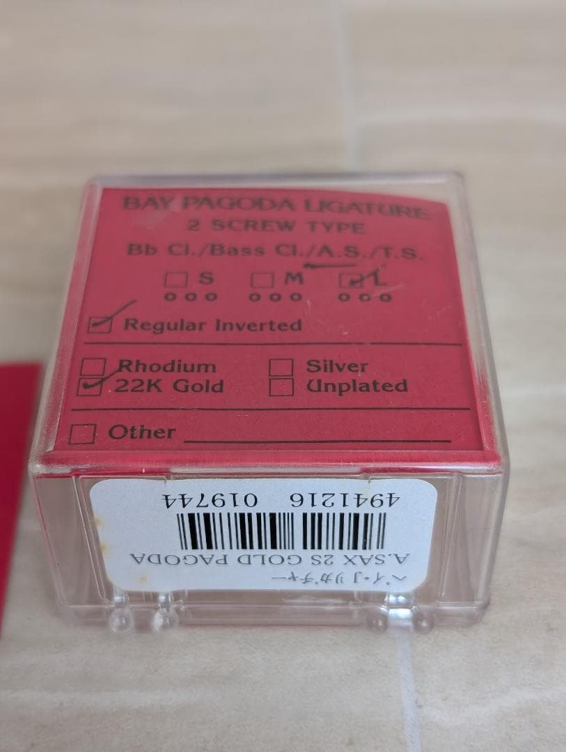 BAY・J　PAGODA　MODEL　リガチャー　アルトサックス　22K　メッキ
