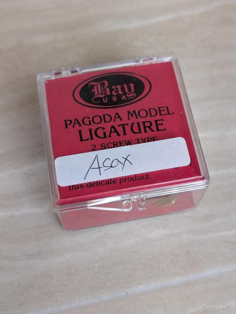 BAY・J　PAGODA　MODEL　リガチャー　アルトサックス　22K　メッキ