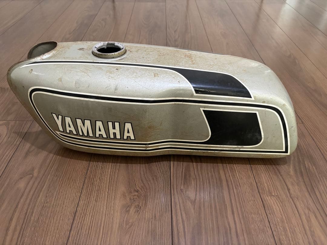 ホ*2様 ホンダ☆タンクエンブレム☆アルミ製ゴールド☆CB400FCB250T4