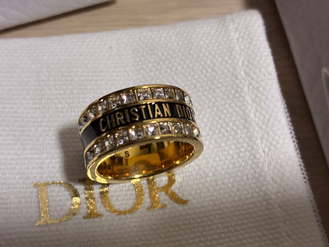 ディオール　Dior リング　ストーン付きゴールドリング