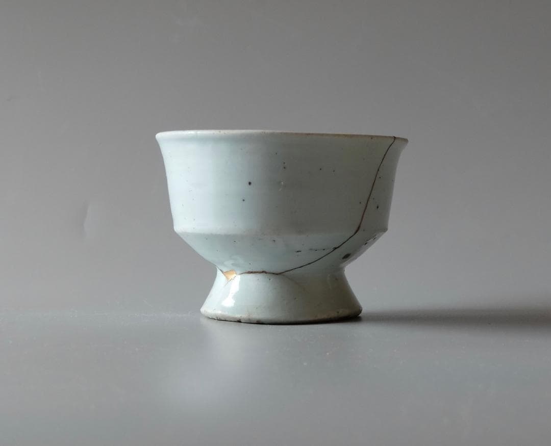 ☆李朝：白磁の祭器