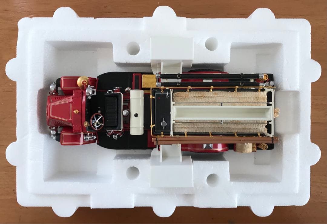 消防　Mac ポンプ車　ダンバリーミント社製