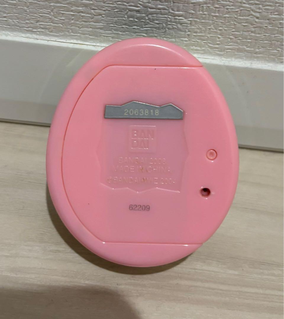 たまごっち プラスカラー クリーム×ピンク たまごっち プラスカラー