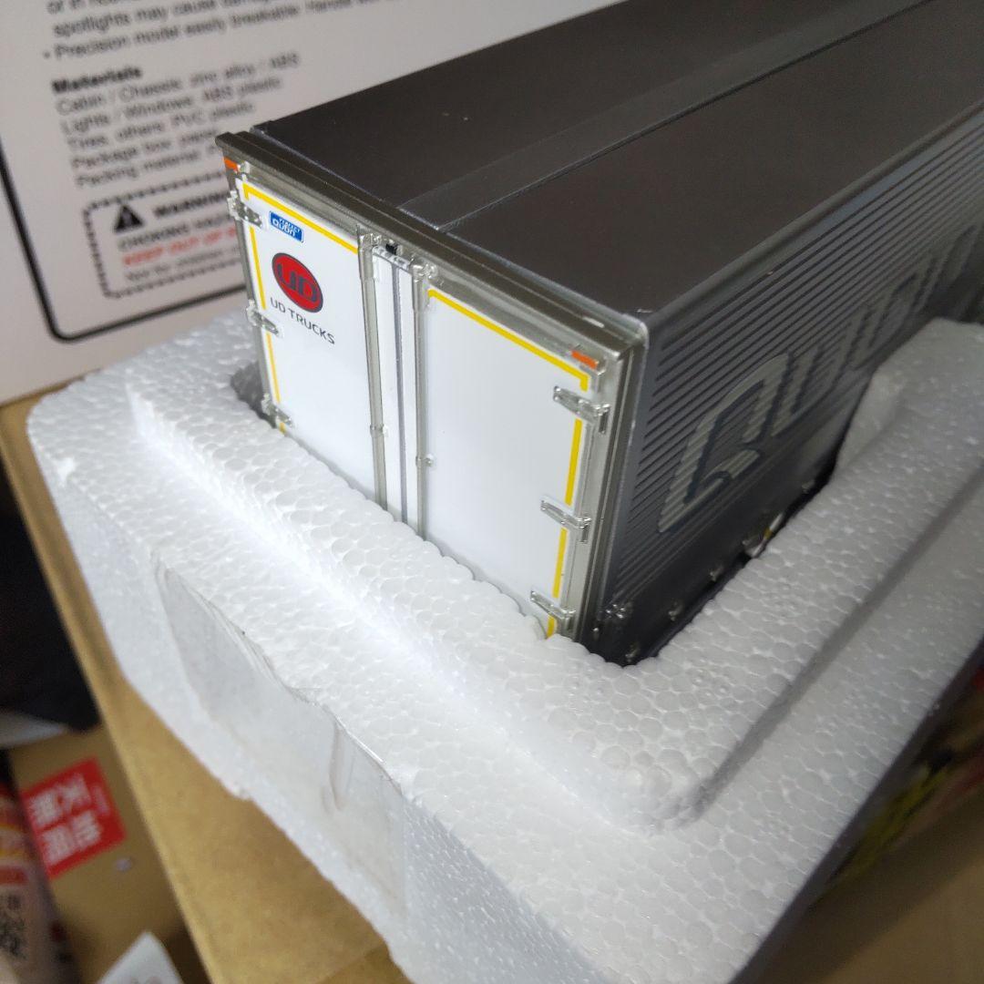 UD Trucks Quon ミニカー 1/43スケール