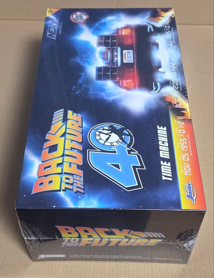 バック・トゥ・ザ・フューチャー デロリアン シルバーメッキ 1/24 ミニカー