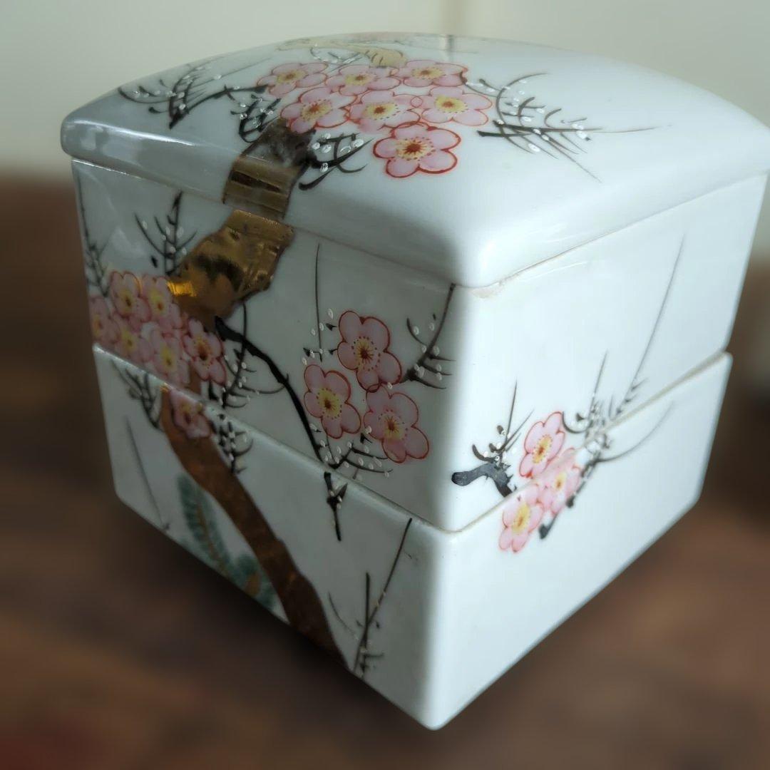 骨董 段重箱 陶器 松竹梅 三段重 アンティーク 物入 おせち - メルカリ