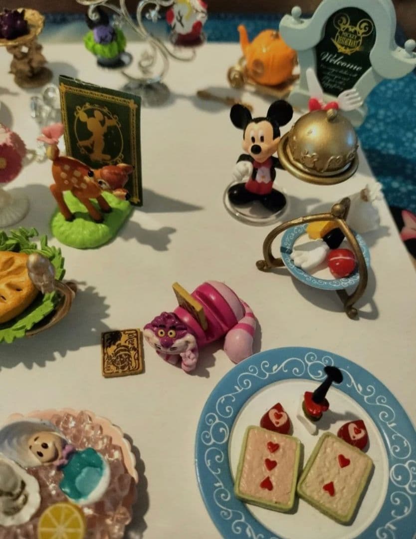 リーメントディズニーキャラクター夢と魔法のレストラン8種セット（破損、欠品あり）