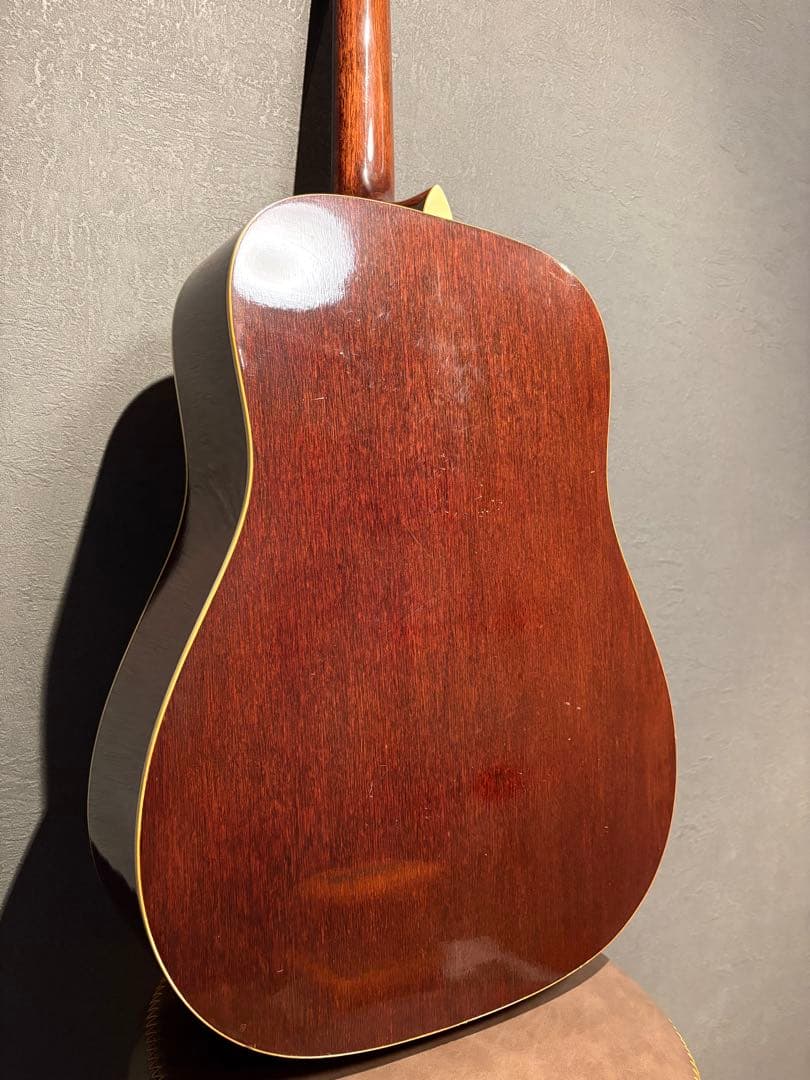値下！】アコースティックギター、6弦、ケース付き、タカミネ、1962年