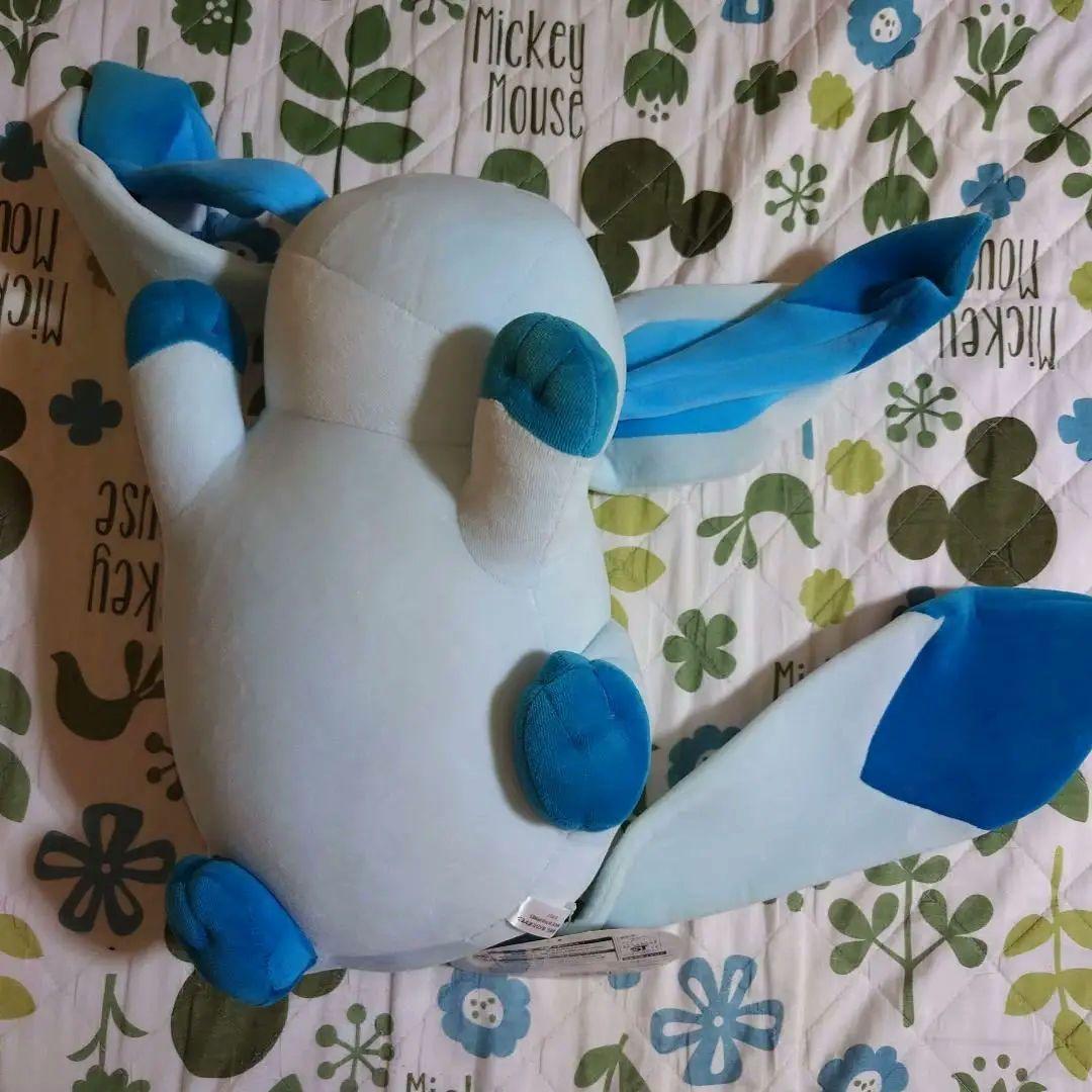 ポケモンセンター グレイシア すやすや ぬいぐるみ