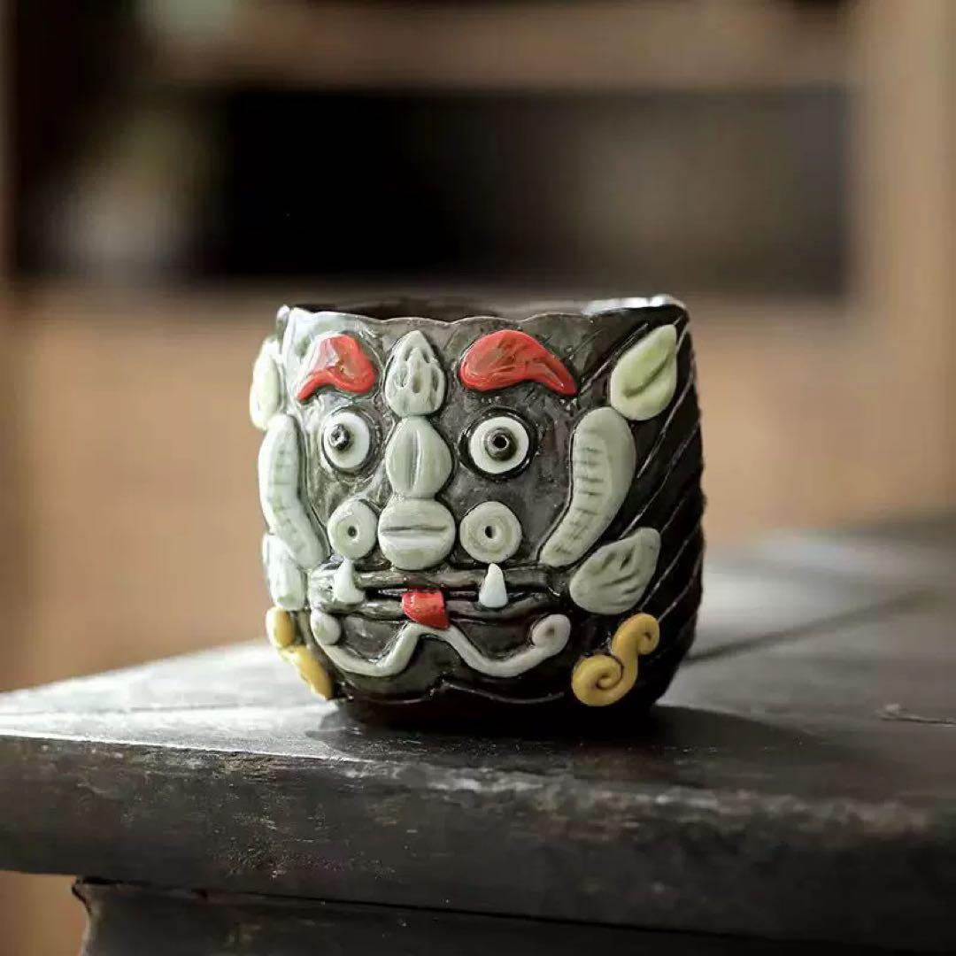 獅子の顔 陶器置物 - メルカリ