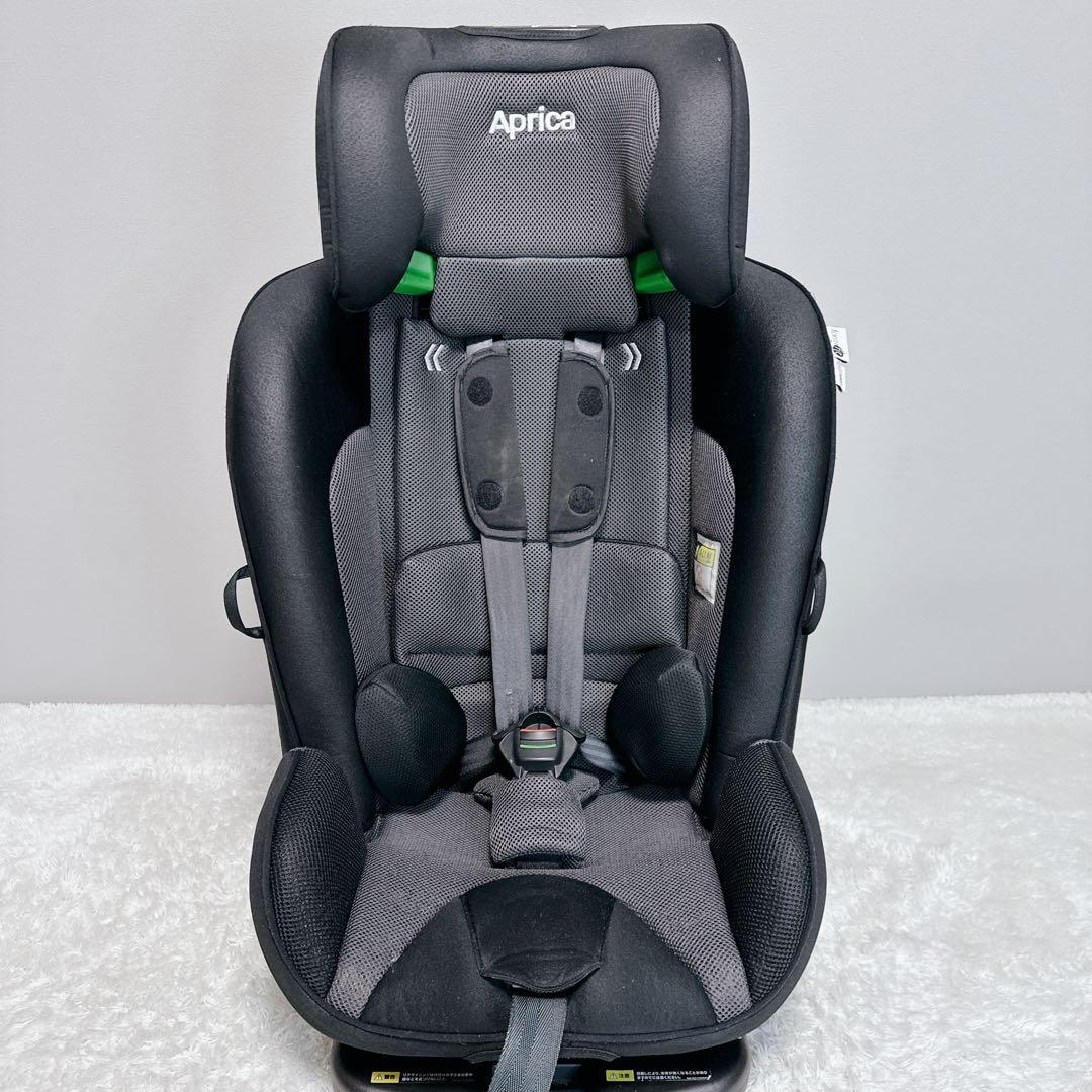 Aprica　アップリカ　フォームフィット　360°　セーフティ　ISOFIX
