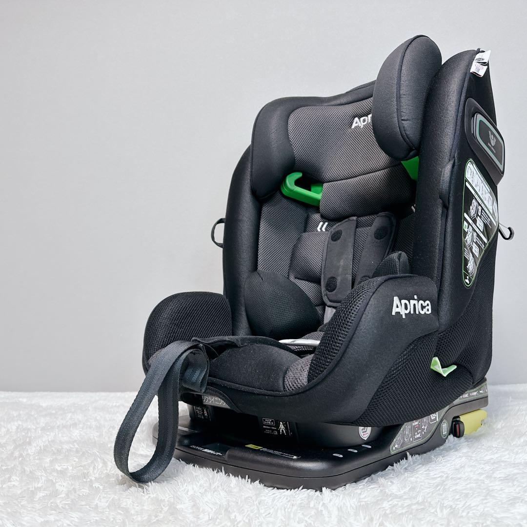 Aprica　アップリカ　フォームフィット　360°　セーフティ　ISOFIX