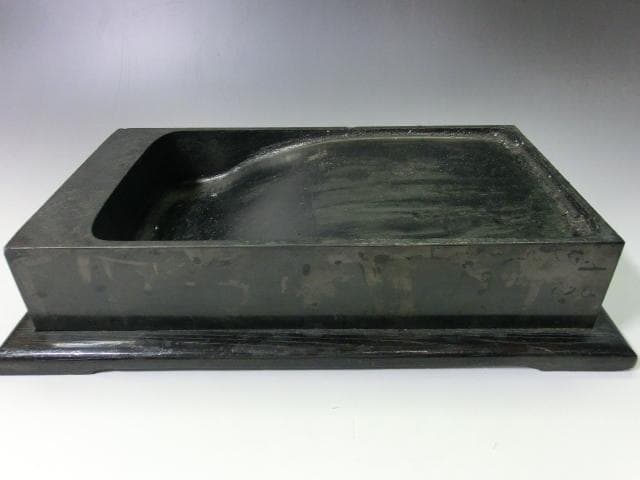 硯■説築博巌 大すずり 大振り 古い硯石 書道道具 木蓋 木箱入り 骨董品■
