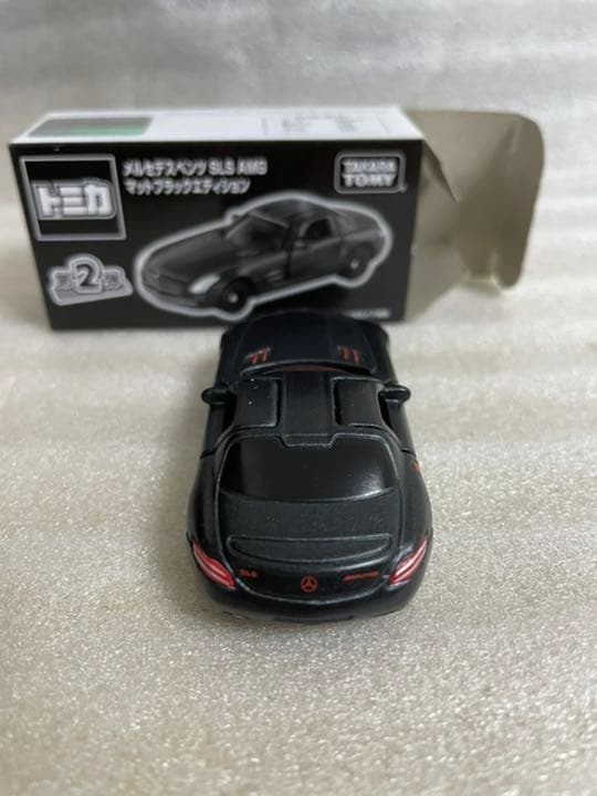 トミカ メルセデスベンツ SLS AMG マットブラックエディション 非売品