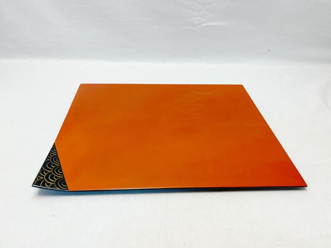 未使用 懐石道具 天然木製 輪島塗 朱塗 波蒔絵 折敷5客 栞 共箱