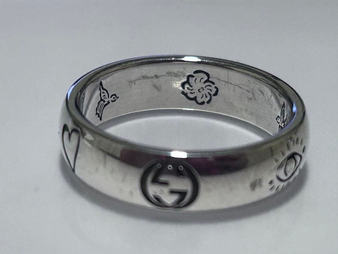 GUCCI ブラインドフォーラブ 12号