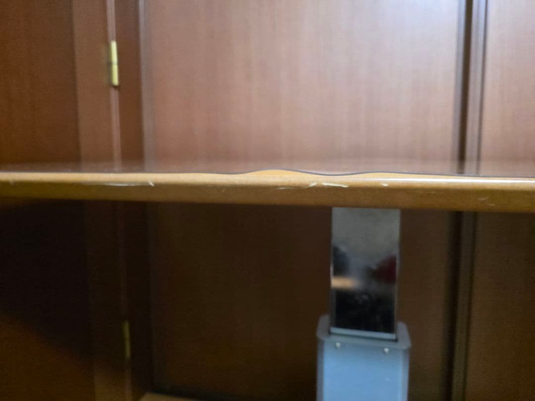 ［幅120cm］ 移動がしやすいキャスター付き昇降式テーブル　テーブルマット付き