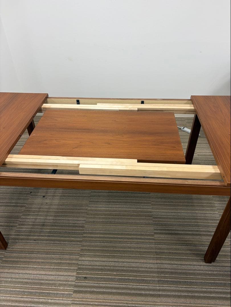 ウォールナット 大きめ ダイニングテーブル