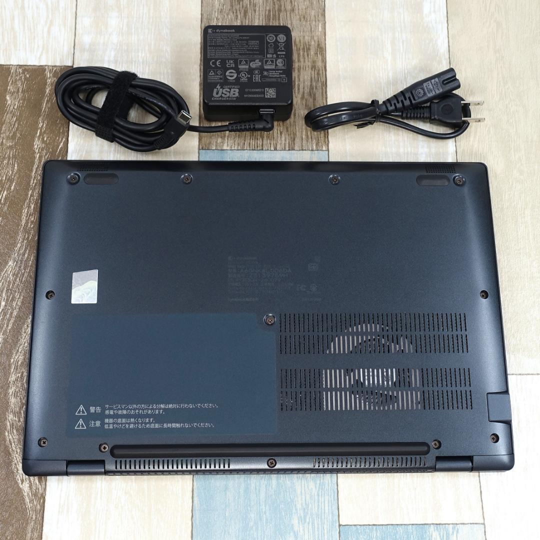 10コアCPUで最新モデルと同じデザインの超軽量バリ速モバイル